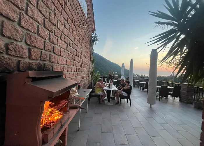 2 Pour 6 Personnes En A La Nuitee Apartment Porto (Corsica)